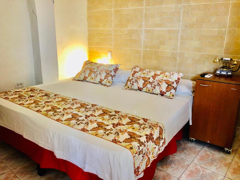 Antigua Calle Almudena Hotel Cartagena Exteriör bild