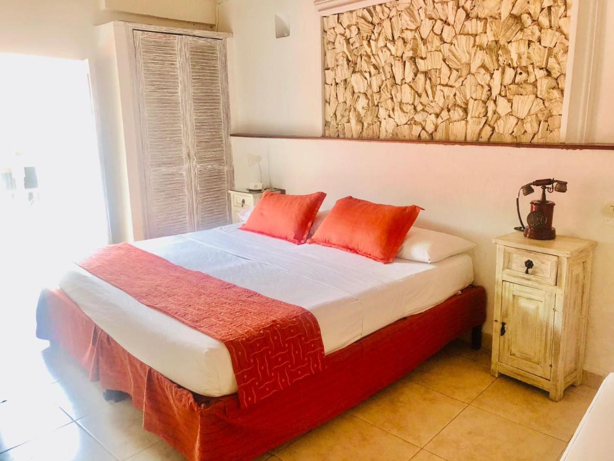 Antigua Calle Almudena Hotel Cartagena Exteriör bild